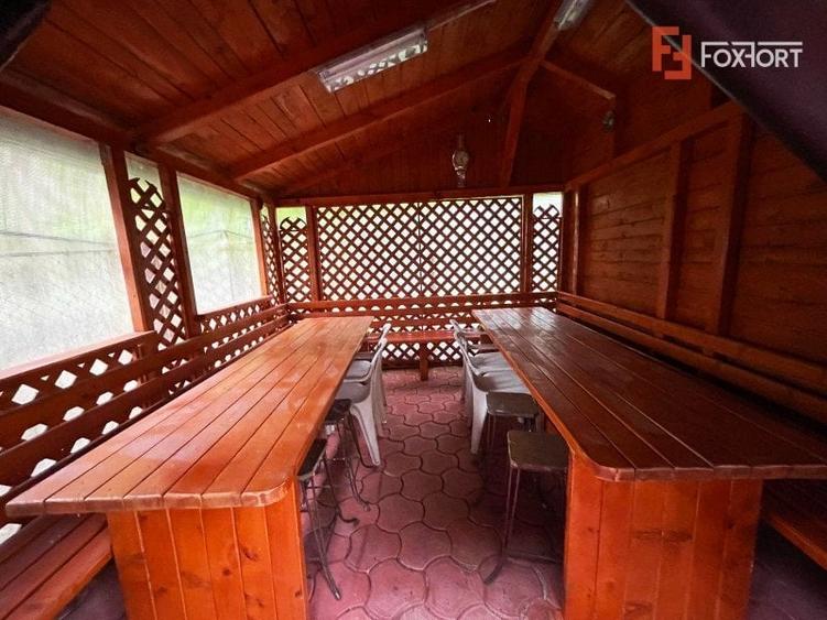 Casă individuală cu 5 camere cu Teren 400 Mp în Râu de Mori