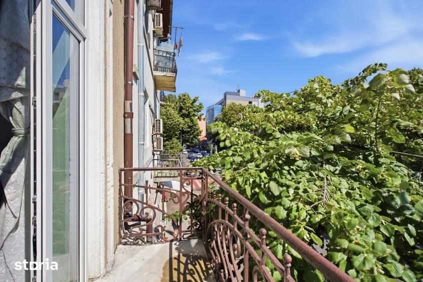 Apartament cu 5 camere în Ultracentral