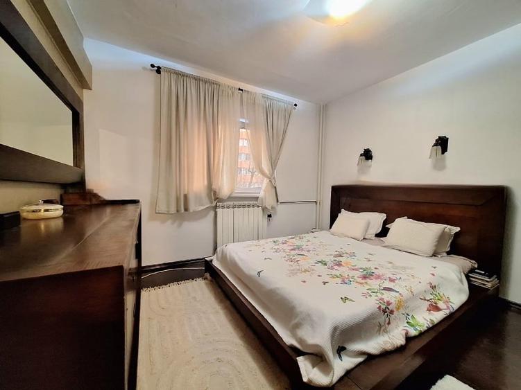 Apartament cu 3 camere, mobilat în 13 Septembrie