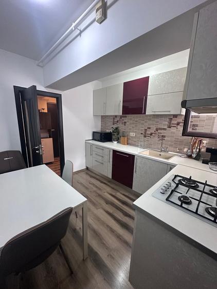 Apartament cu 2 camere semidecomandat, mobilat în Sebastian