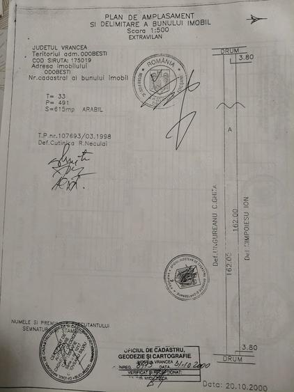 Casă cu 5 camere cu Teren 80 Mp în Central