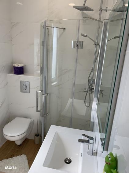 Casă cu 3 camere cu Teren 280 Mp în Livezeni
