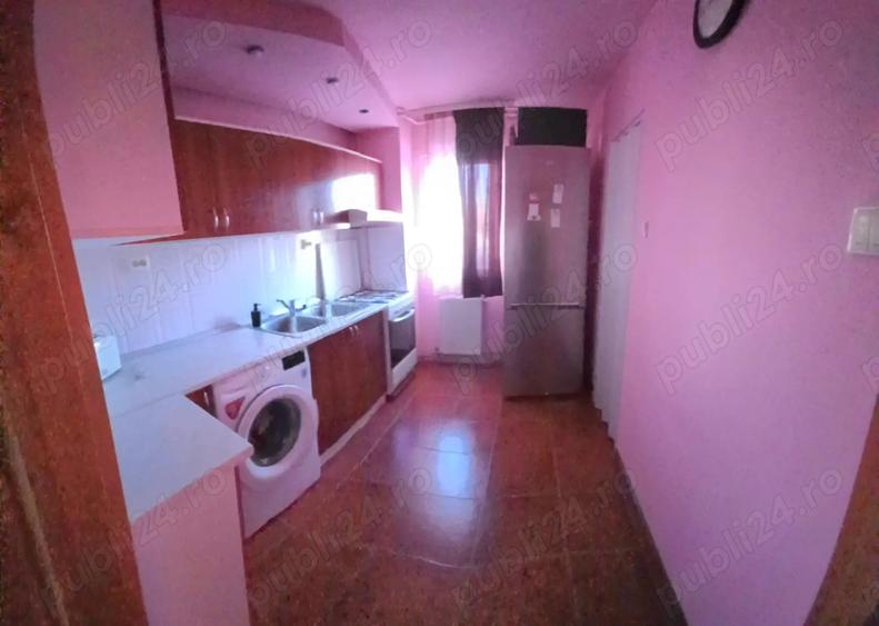 Apartament cu 2 camere semidecomandat în Micro I