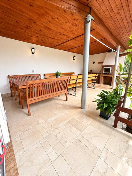 Casă cu Teren 390 Mp în Ultracentral