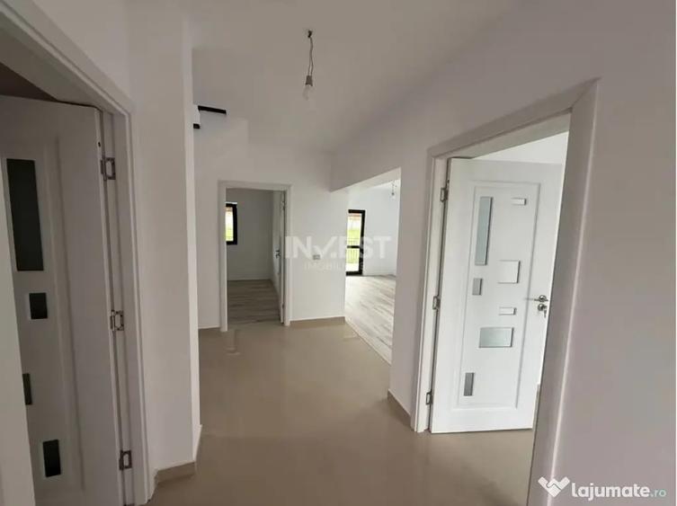 Casă cu 4 camere cu Teren 480 Mp în Valea Lupului