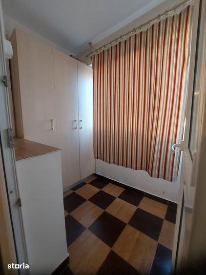 Garsonieră decomandată în Drumul Taberei