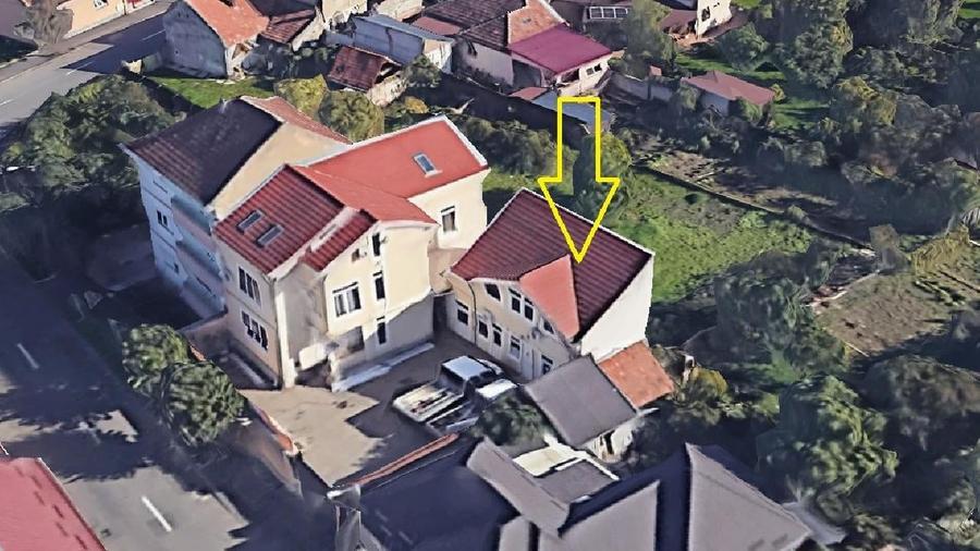 Casă individuală cu 8 camere cu Teren 55 Mp în 14 Mai