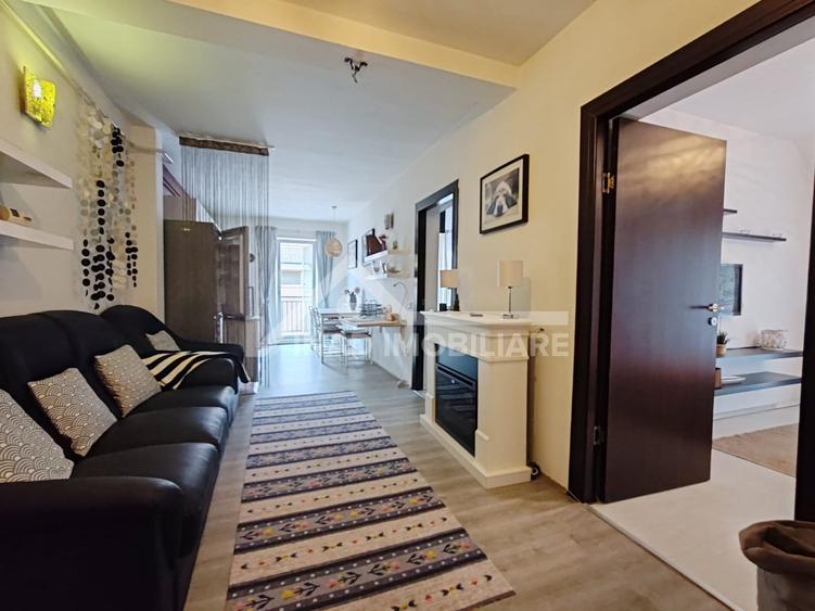 Apartament cu 3 camere semidecomandat, mobilat în Florești