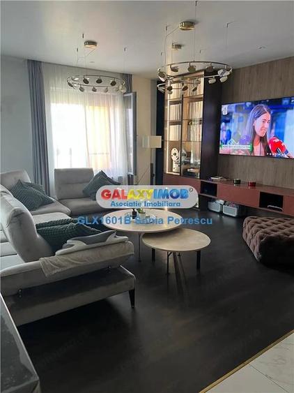 Apartament cu 3 camere decomandat în Văcăresti