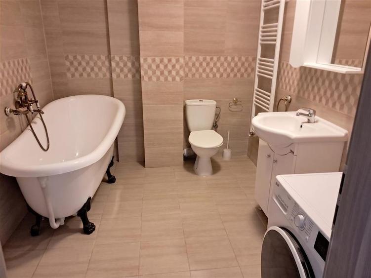 Apartament cu 2 camere decomandat, mobilat în Sfântu Ilie