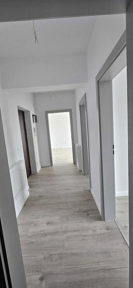 Apartament cu 2 camere decomandat în Satu Nou