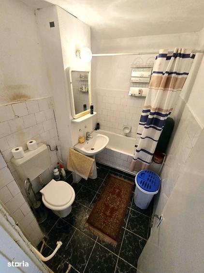 Apartament 2 camere semidecomandat, Micro 16 Str. Universului nr. 8 - 18