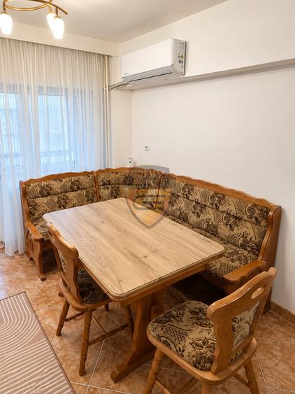 Apartament cu 3 camere decomandat, mobilat în Stadion