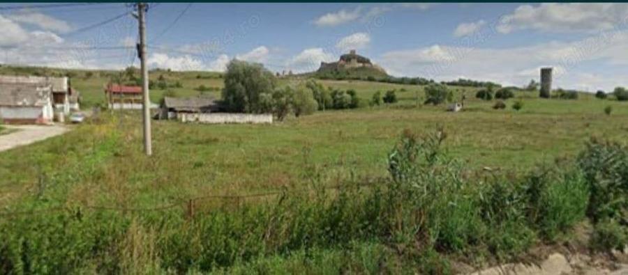 Teren de 800 mp, în Central