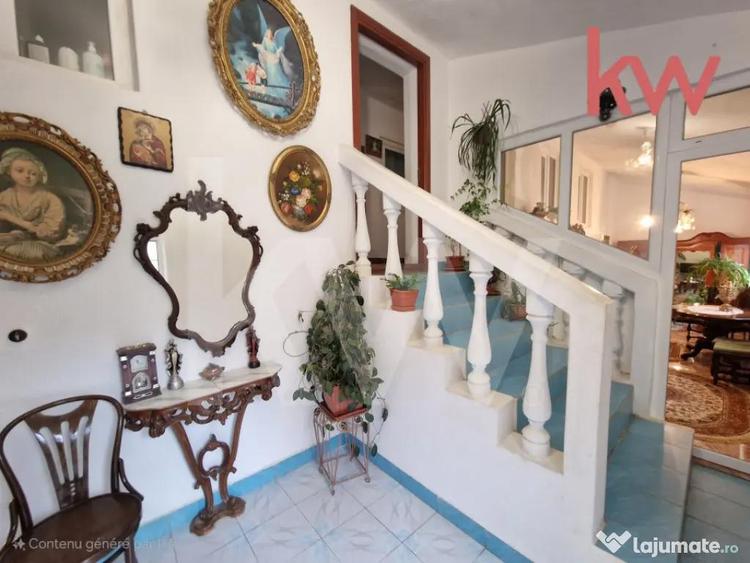 Casă cu 5 camere cu Teren 1390 Mp în Central