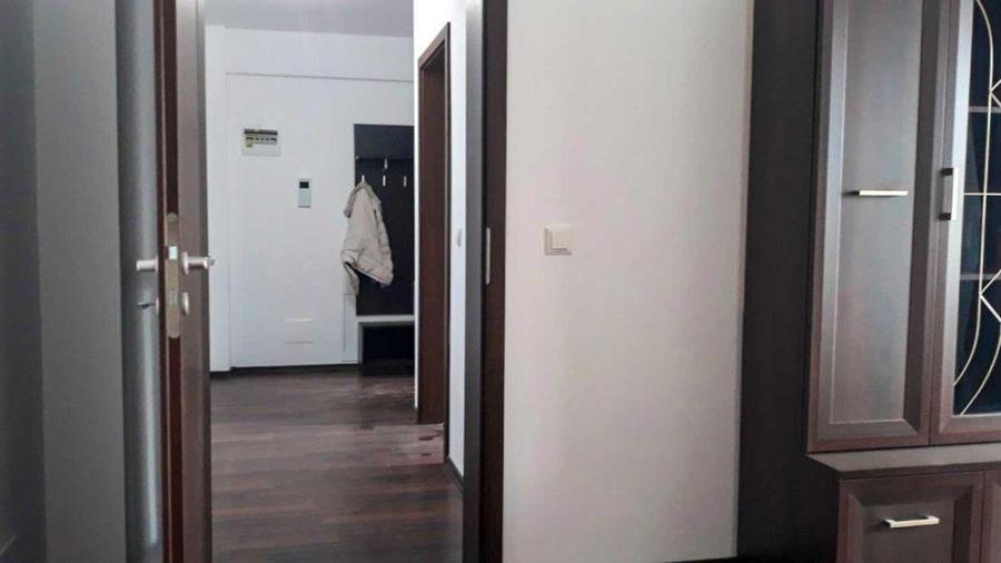 Garsonieră decomandată, mobilată în Cug