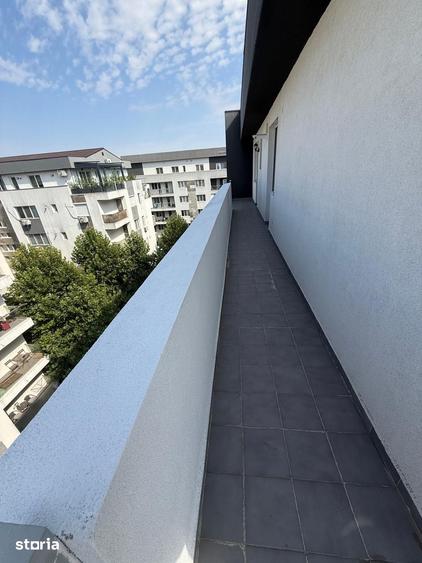 Apartament cu 2 camere decomandat în Apărătorii Patriei