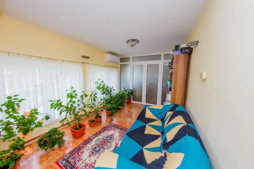 Casă cu 6 camere în Baia Sprie