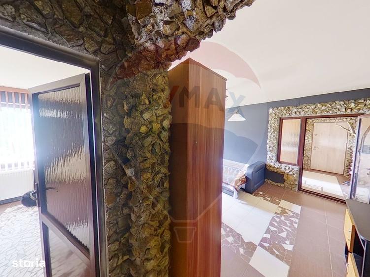 Apartament cu 2 camere semidecomandat în Vest