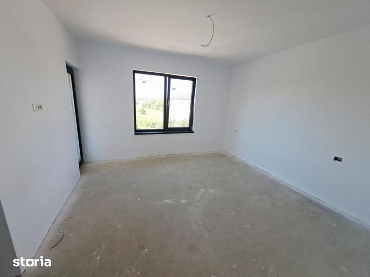 Casa P + 1 Etaj / 4 camere / Com.Berceni/COMISION 0 % - 9