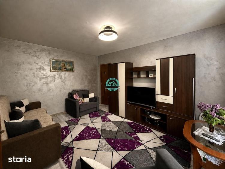 Apartament cu 2 camere, mobilat în 22 Decembrie 1989
