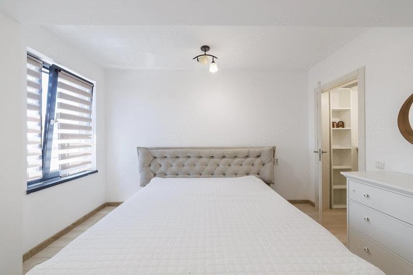 Apartament cu 3 camere decomandat în Găvana