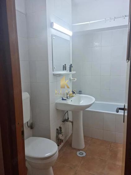 Apartament de inchiriat cu 3 camere - Calea Calarasilor (Universitatea Hyperion) - 6