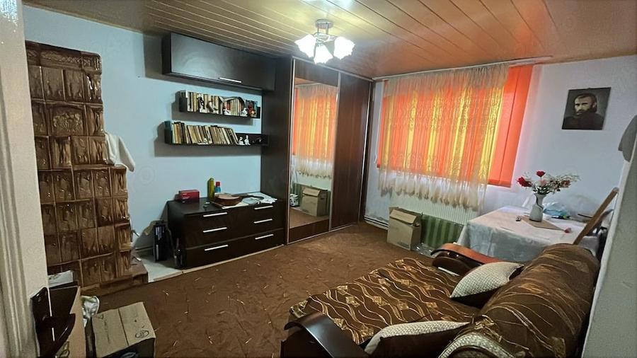 Casă cu 3 camere cu Teren 500 Mp în Bordușani