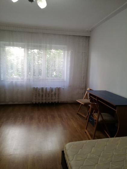 Garsonieră decomandată în Alexandru cel Bun