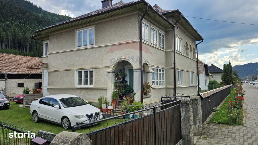 Teren de 4822 mp, în Sadova