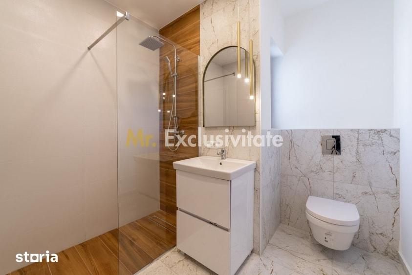 Casă cu 4 camere cu Teren 430 Mp în Micești