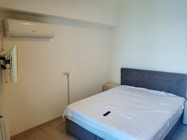 Apartament cu 2 camere decomandat, mobilat în Central