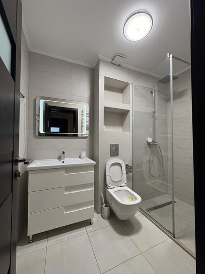 Apartament cu 3 camere decomandat, mobilat în Lujerului