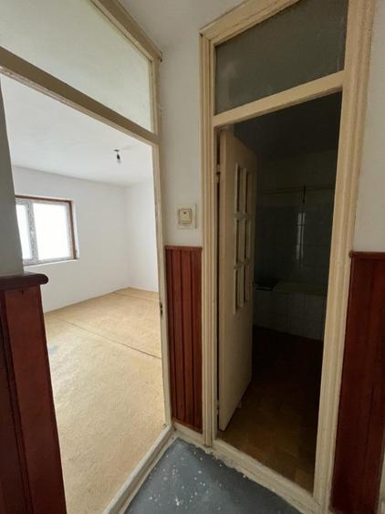 Apartament cu 2 camere decomandat în Spitalului