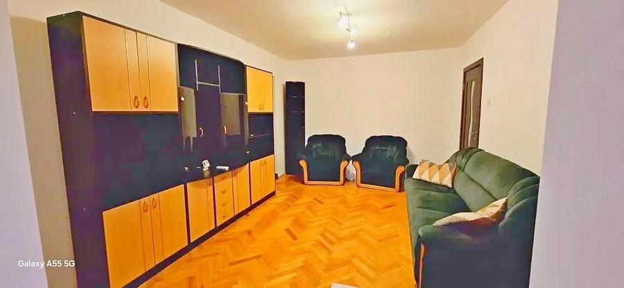 Apartament cu 2 camere semidecomandat în Dâmbovița
