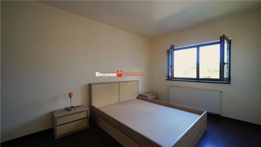 Apartament cu 3 camere decomandat în Ultracentral