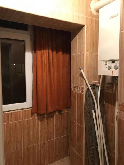 Apartament cu 2 camere semidecomandat în Far