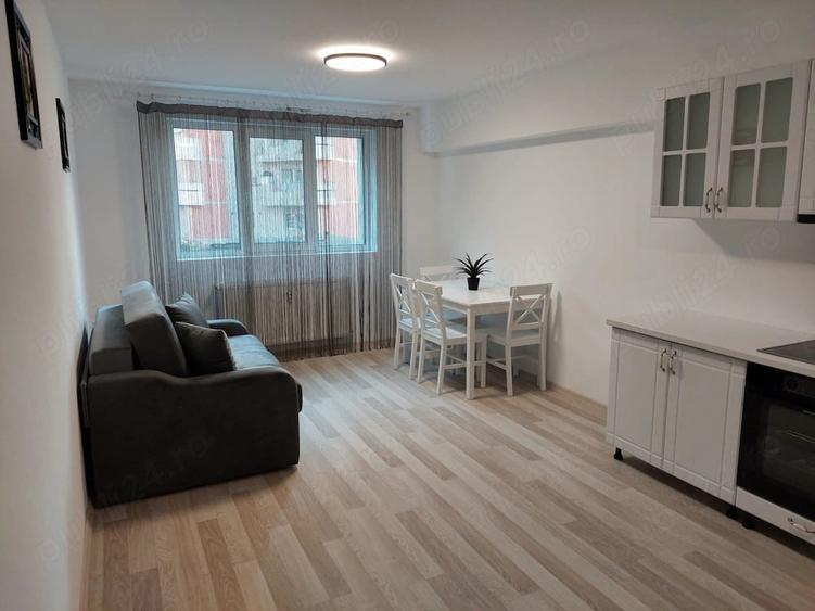 Apartament cu 2 camere decomandat în Narcisa