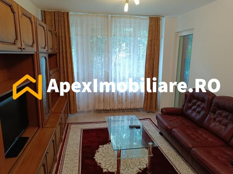 Apartament cu 2 camere semidecomandat în Vatra Luminoasă