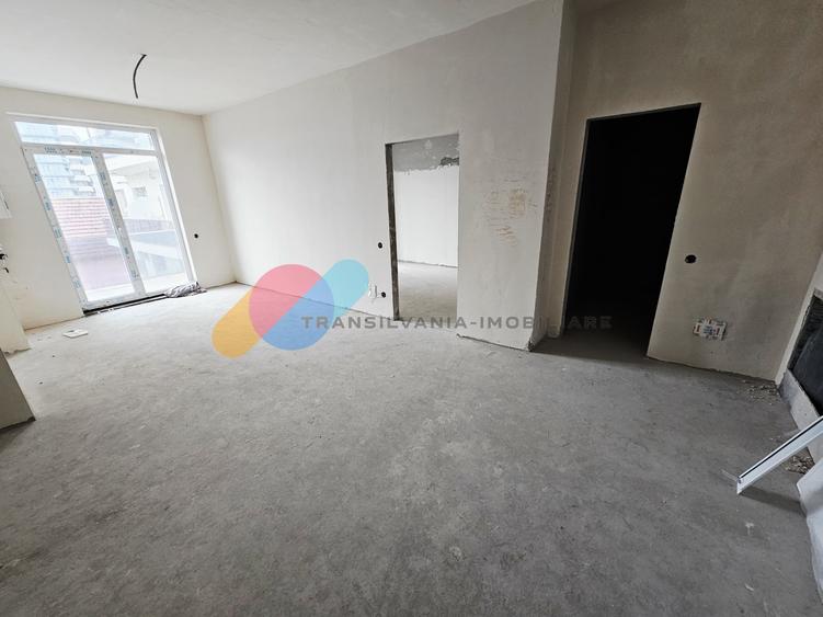 Apartament cu 2 camere semidecomandat în Mărăști