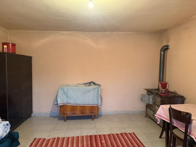 Casă cu 2 camere în Valea Vinului