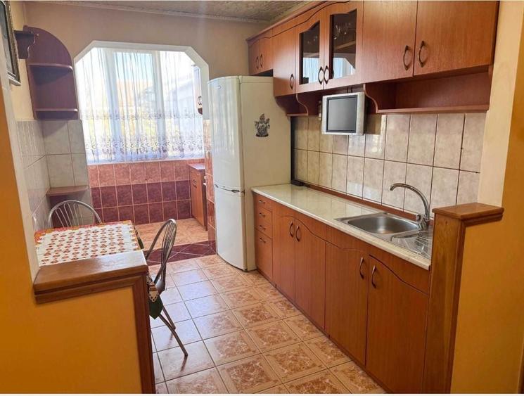 Apartament cu 2 camere decomandat în Rogerius