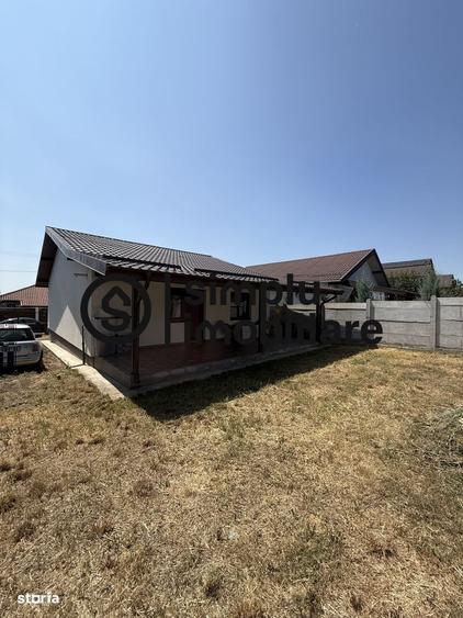 Casă cu 3 camere în Central