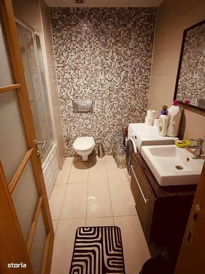 Apartament cu 4 camere decomandat în Ștefăneștii de Jos