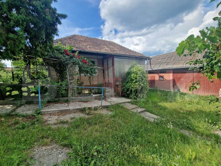 Casă individuală cu 2 camere cu Canalizare în Căianu Mic