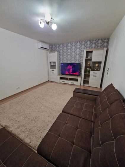 Apartament cu 2 camere decomandat în Cug
