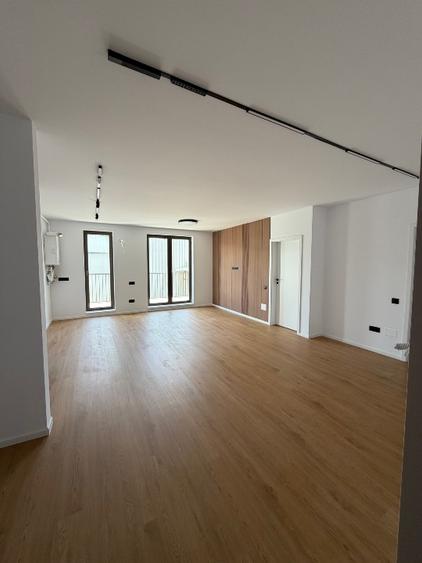 Apartament cu 2 camere decomandat în Florești