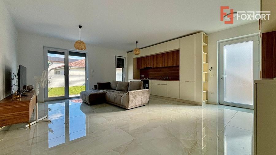 Duplex cu 3 camere cu Canalizare în Giarmata-Vii