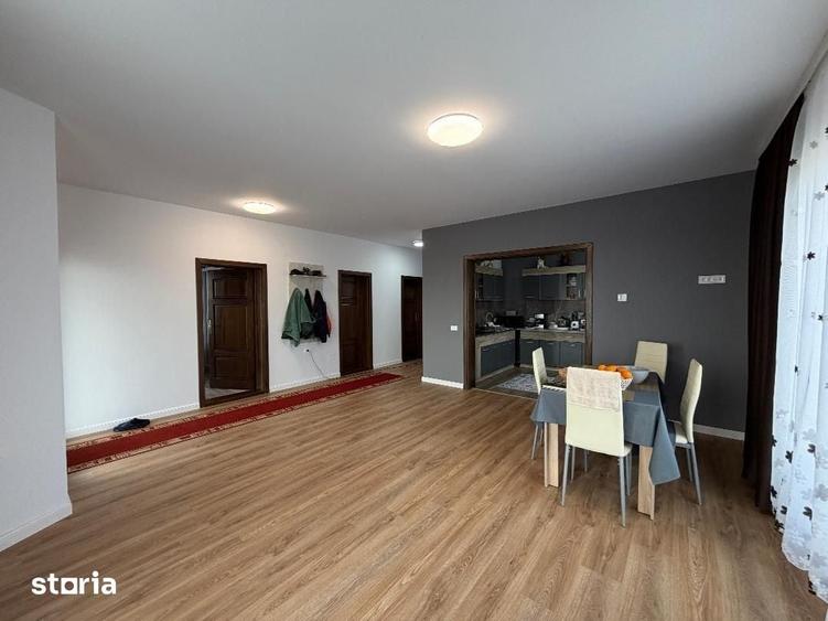 Casă cu 3 camere cu Teren 4200 Mp în Rogerius