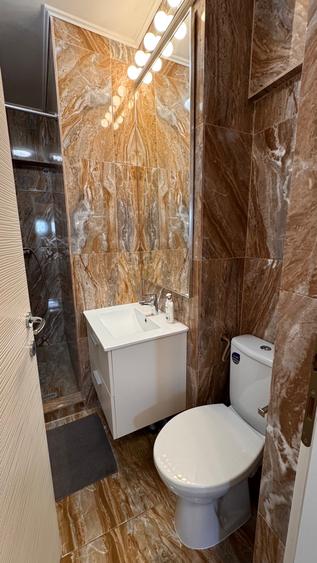 Apartament cu 3 camere decomandat în Dorobanți